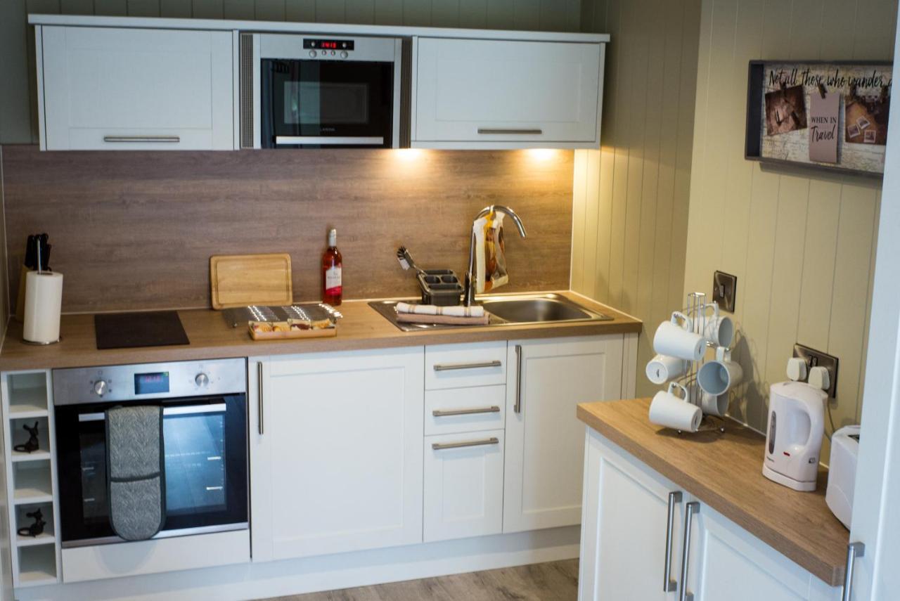 Sutton Cabins Stowey Экстерьер фото